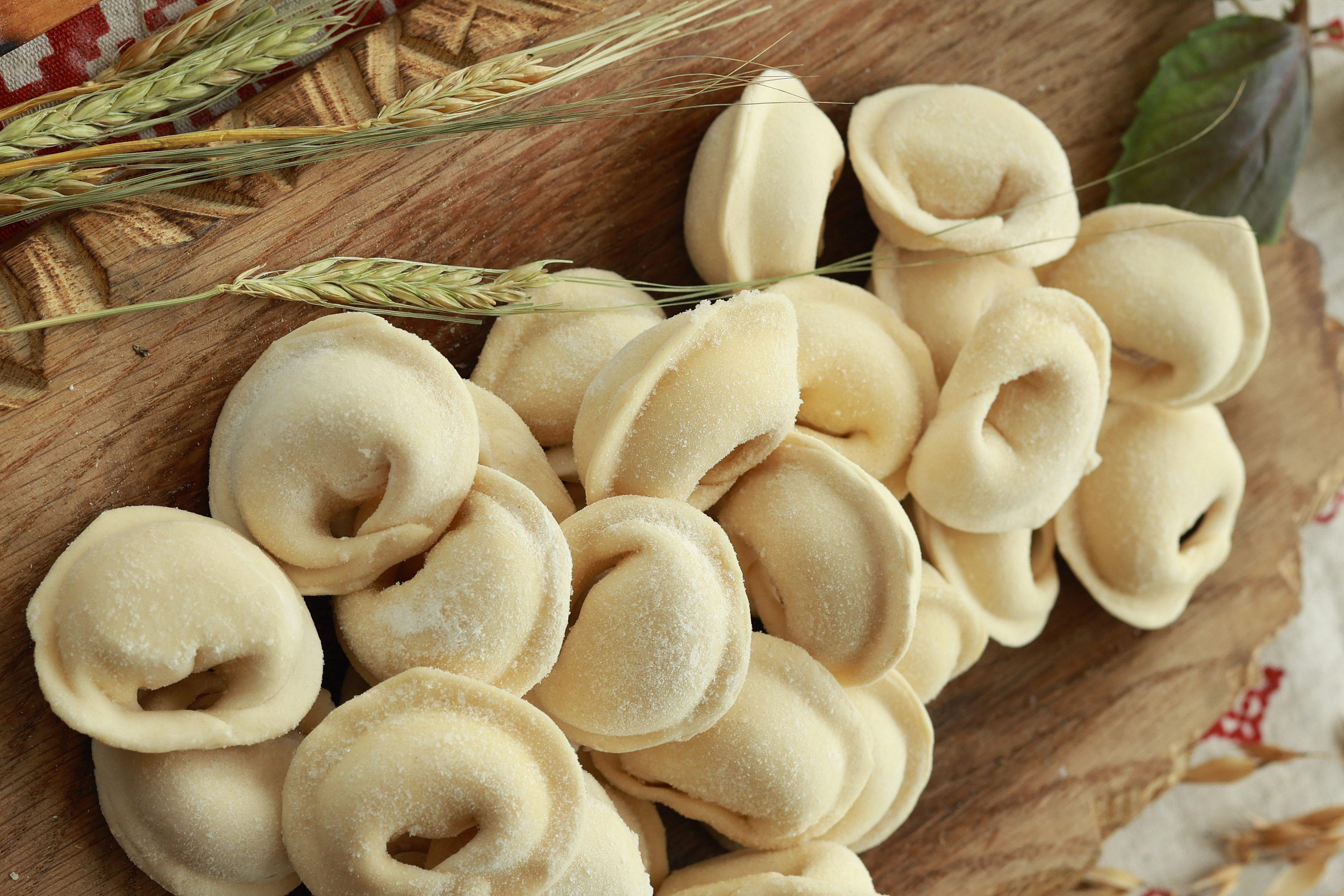 Пельмени из курицы замороженые