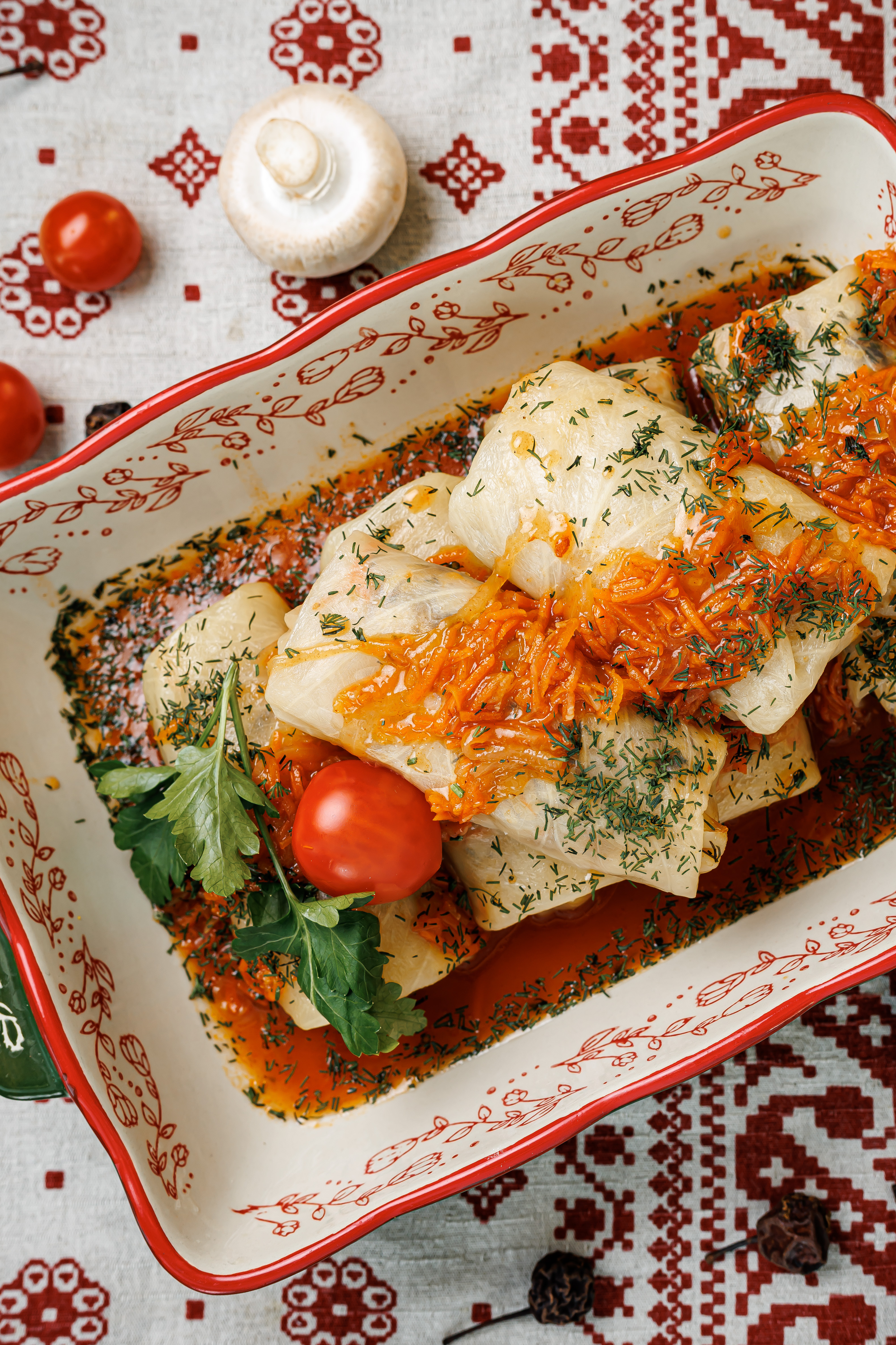 Голубцы с рисом и грибами 180 г. 1 шт.