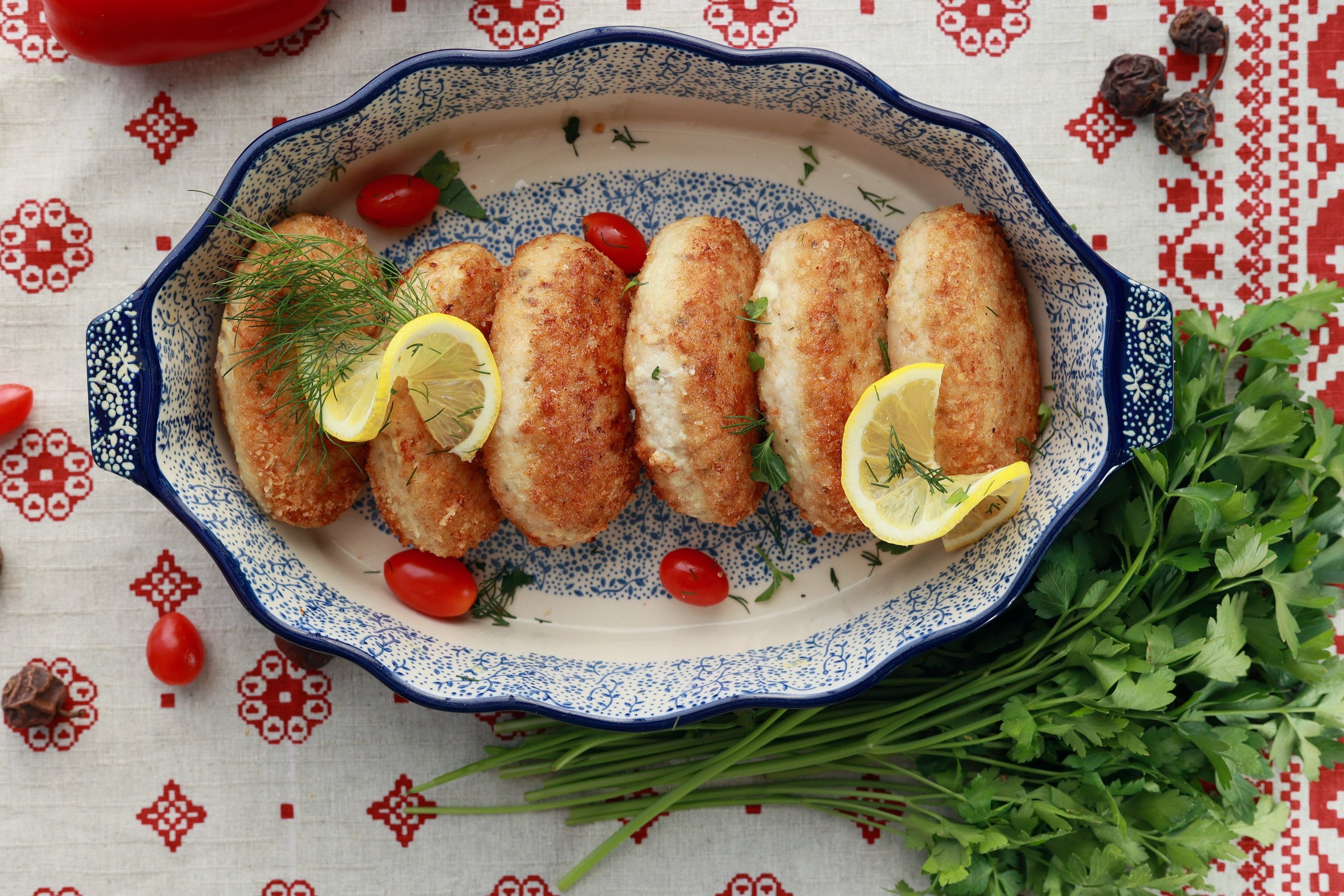 Котлеты из лосося и трески жареные