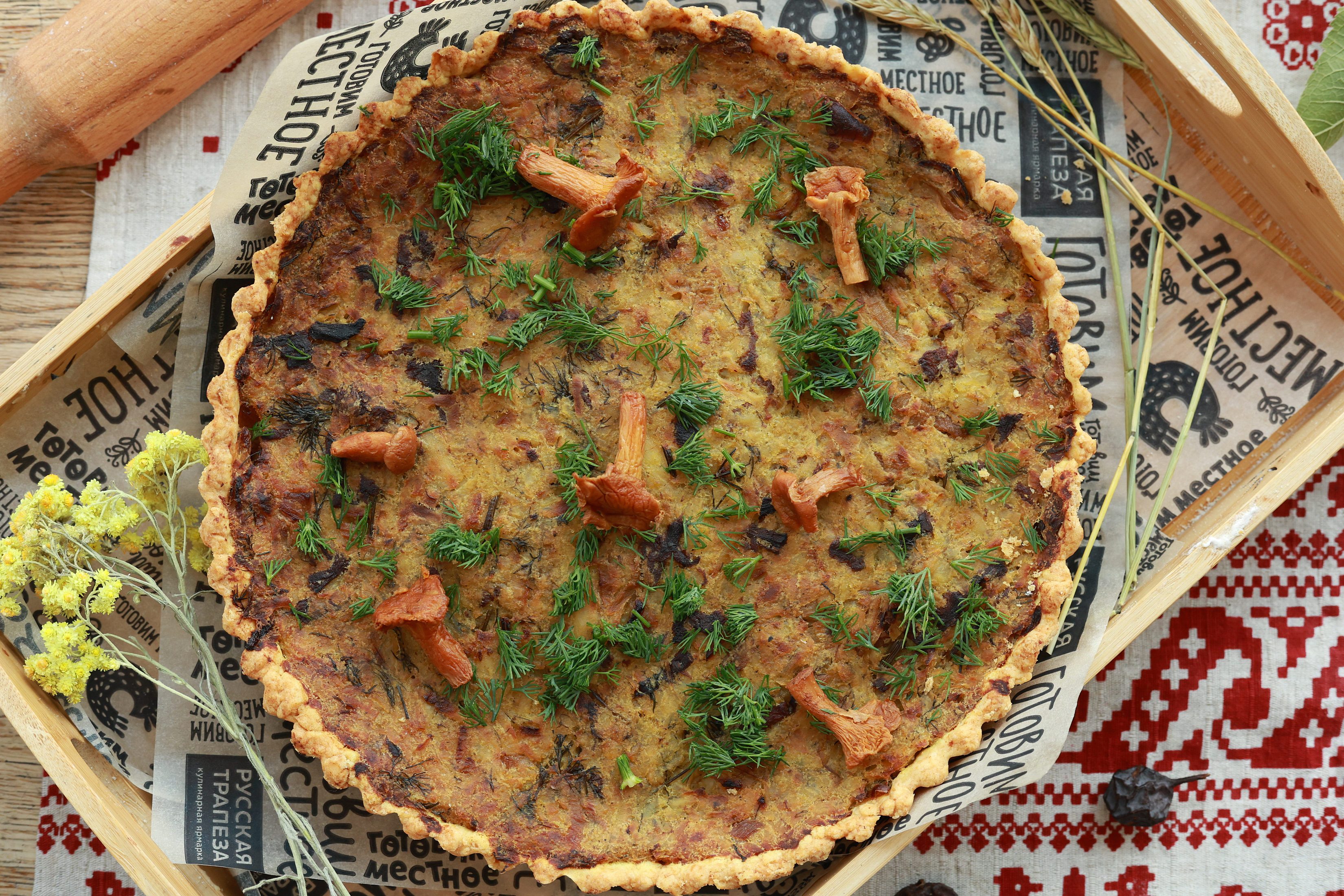 Пирог картофельный с лисичками постный
