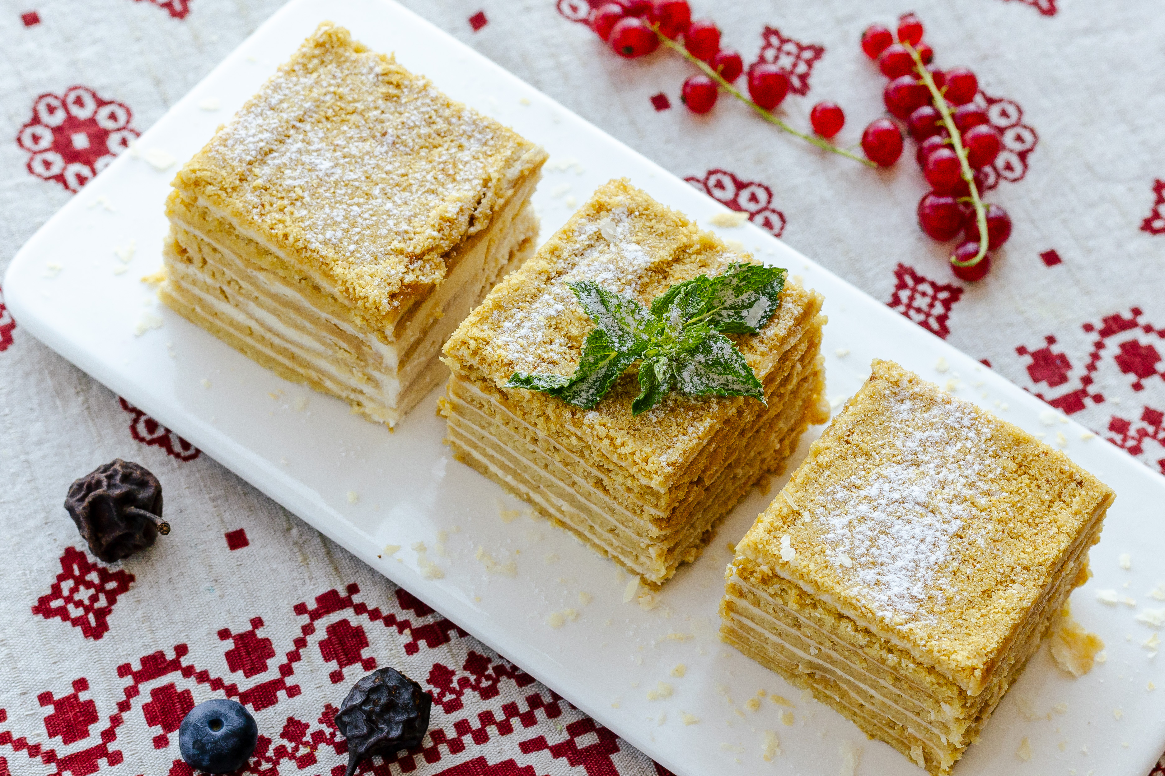 Десерт Медовик 200 г.