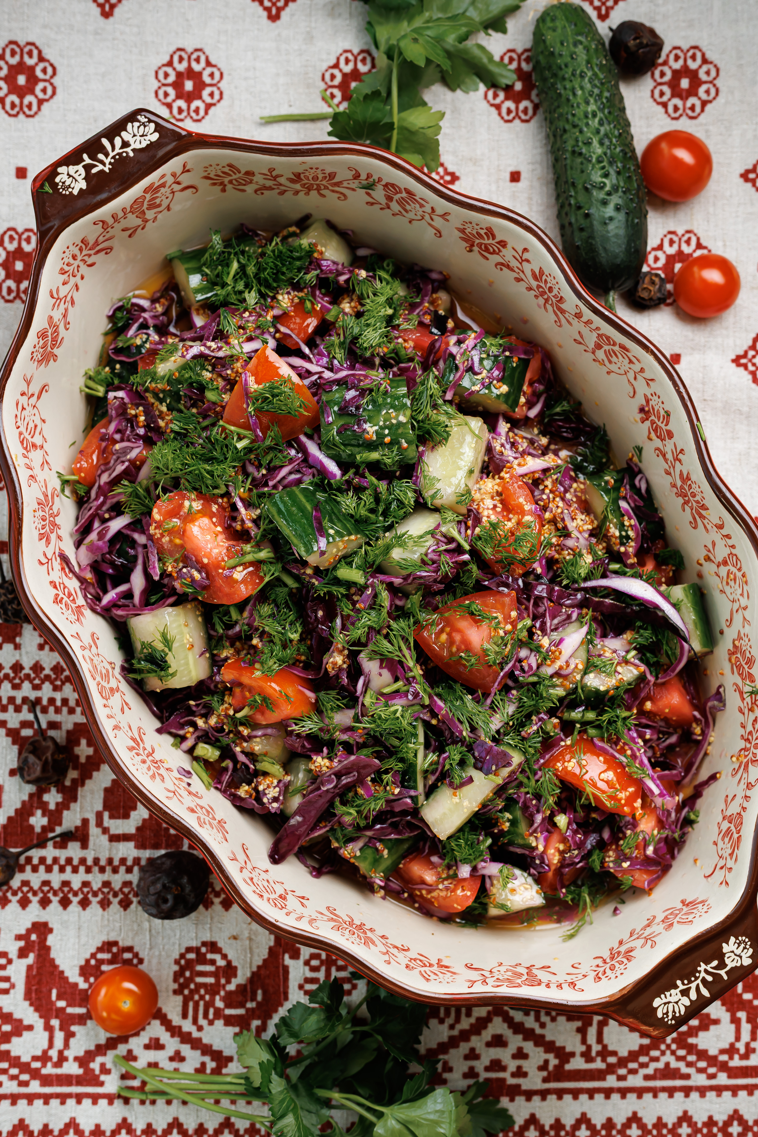 Салат из красной капусты постный