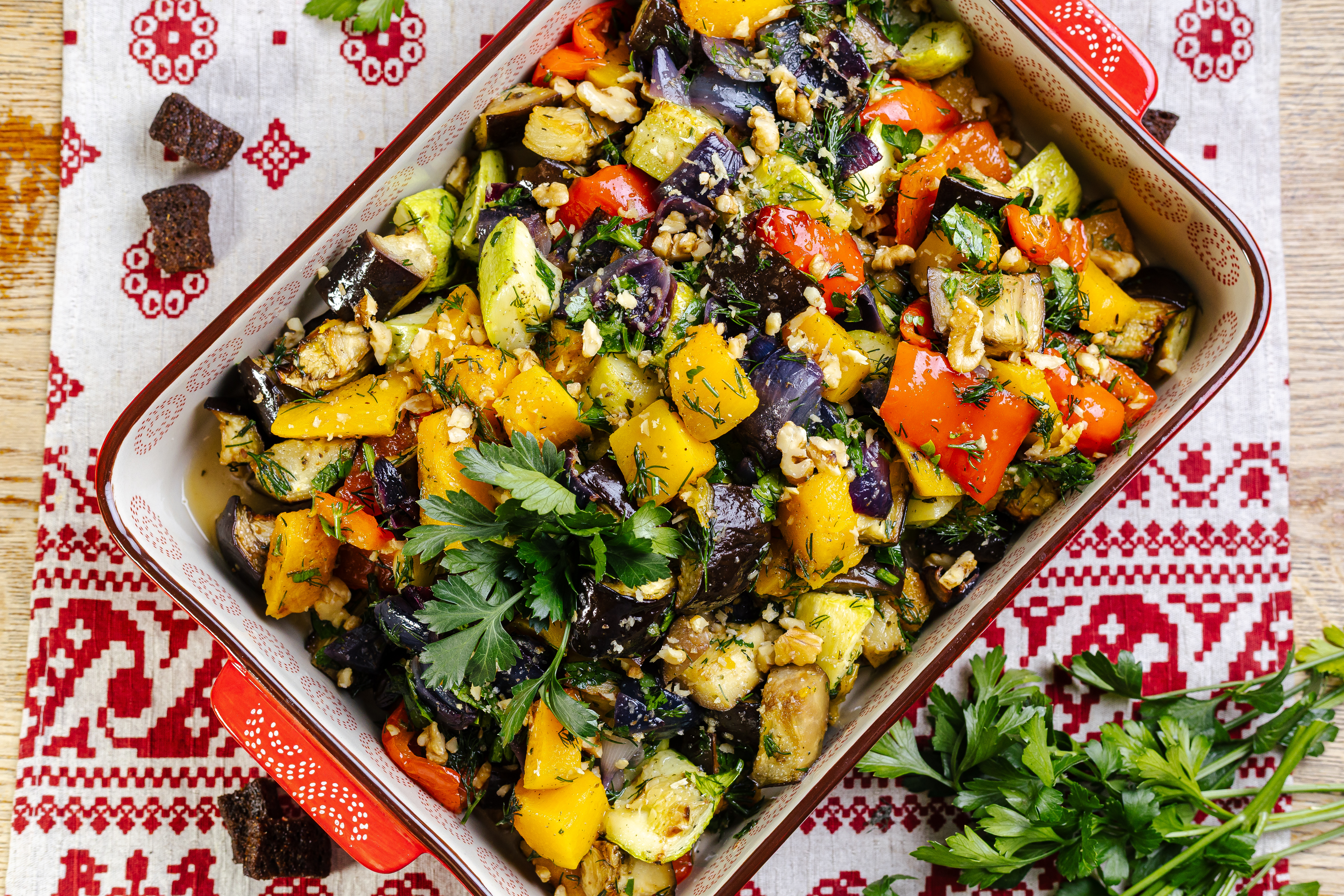 Салат из печеных овощей