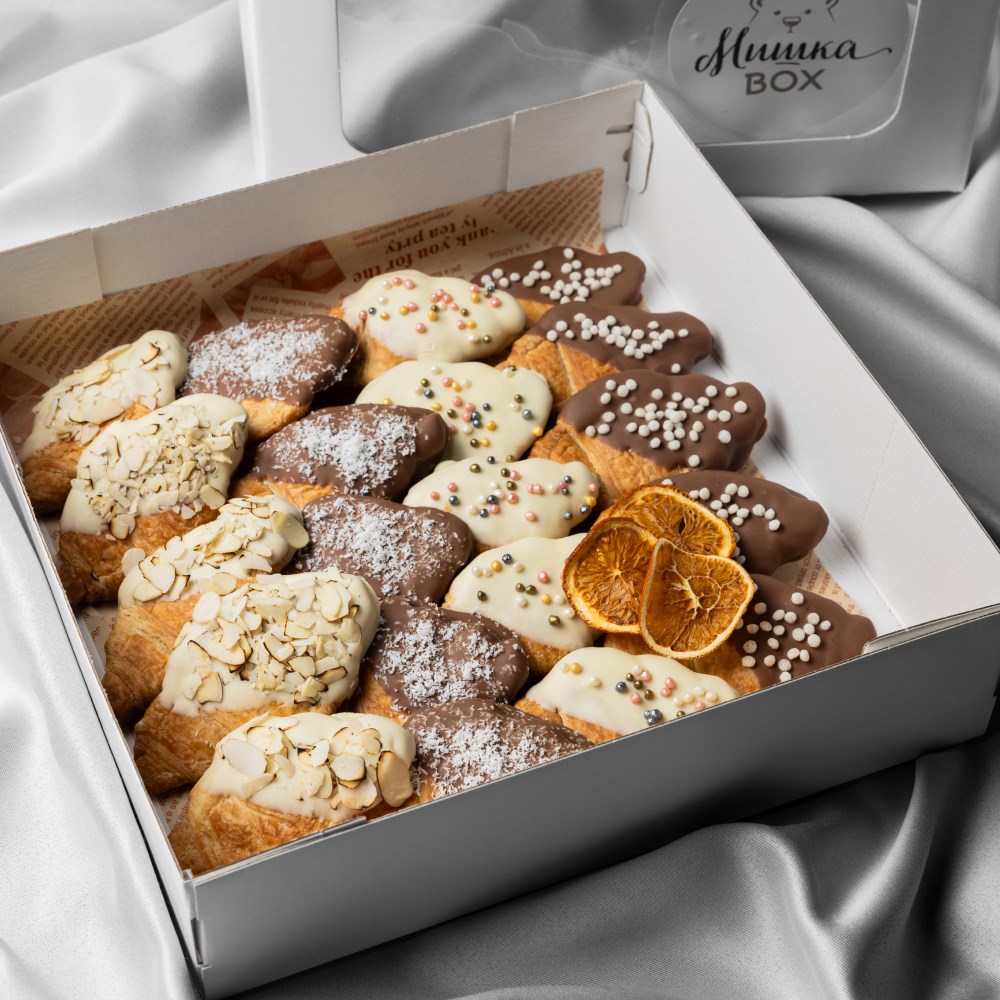 {{photo.Alt || photo.Description || 'BOX «Шоколадное наслаждение» XL'}}