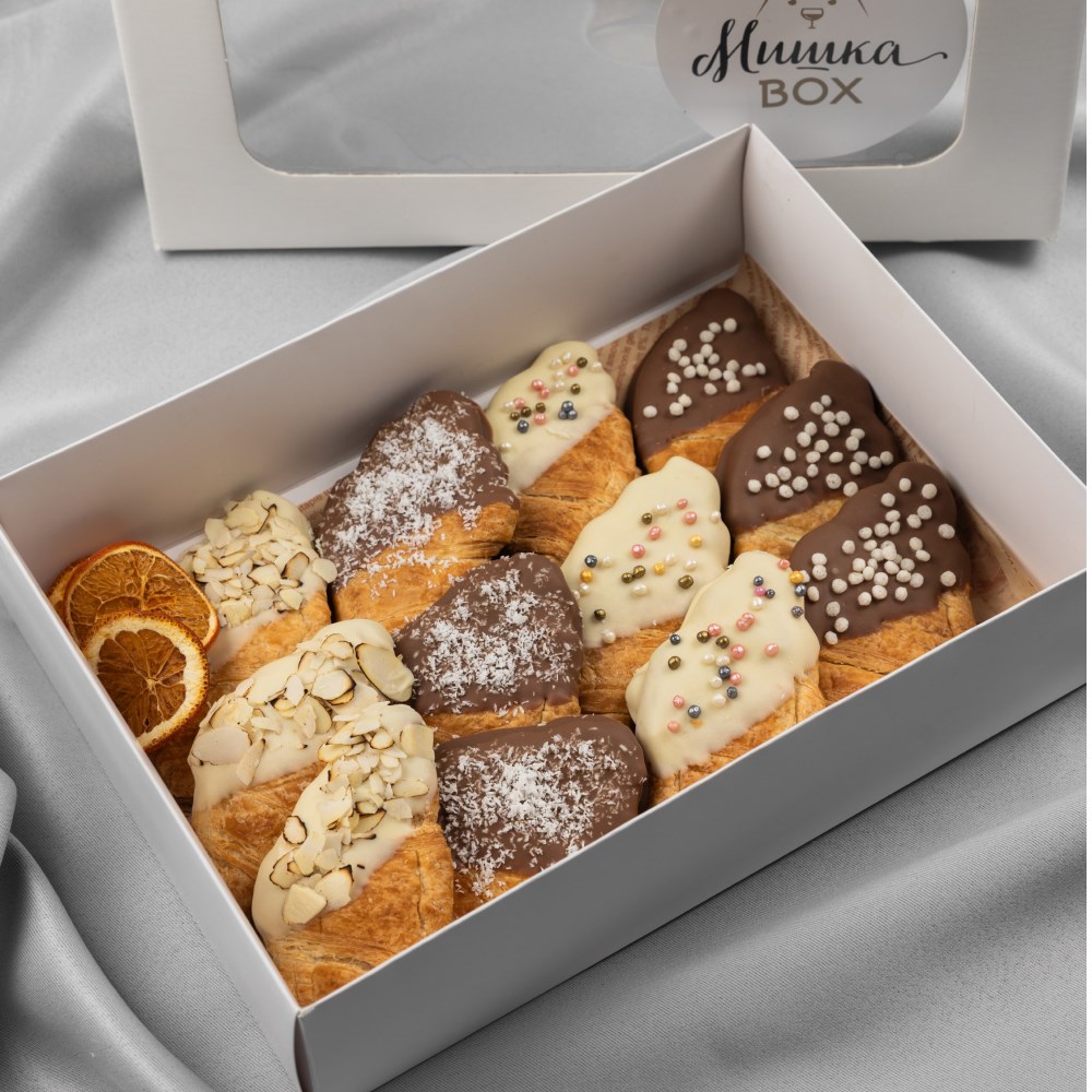 {{photo.Alt || photo.Description || 'BOX «Шоколадное наслаждение» L'}}