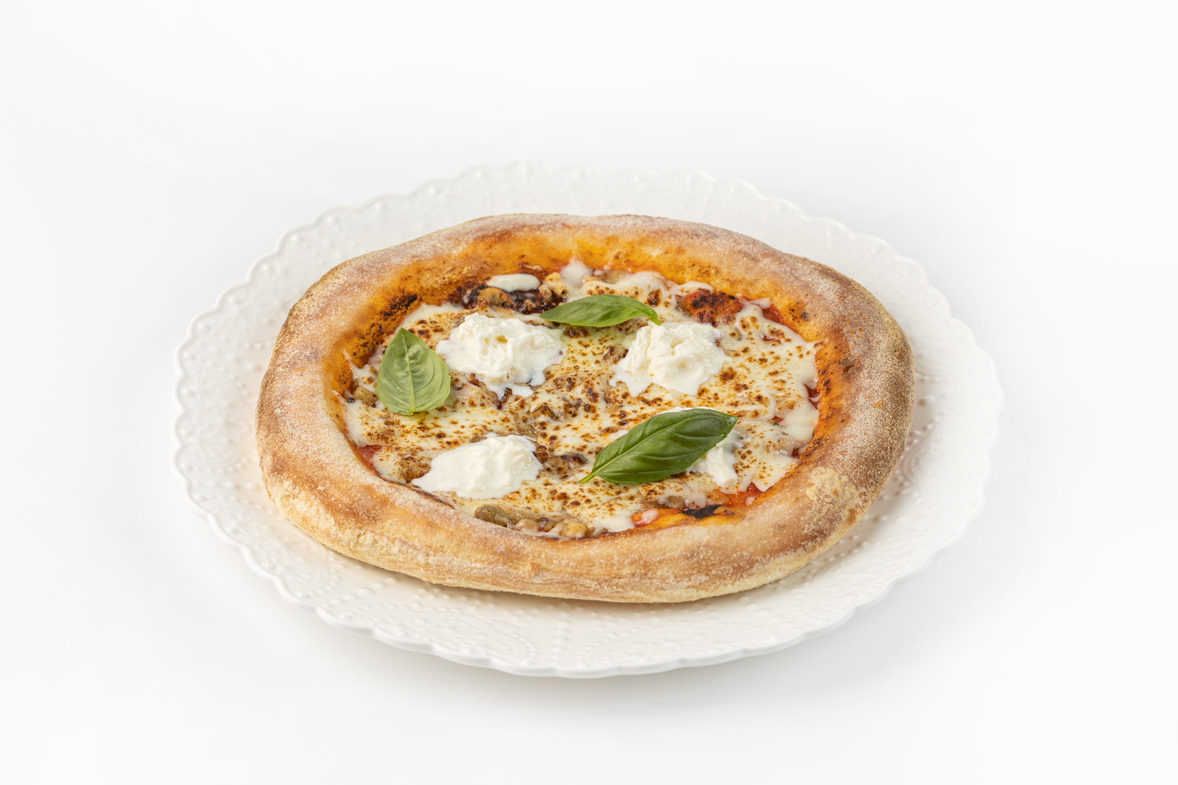 Пицца с печеным баклажаном