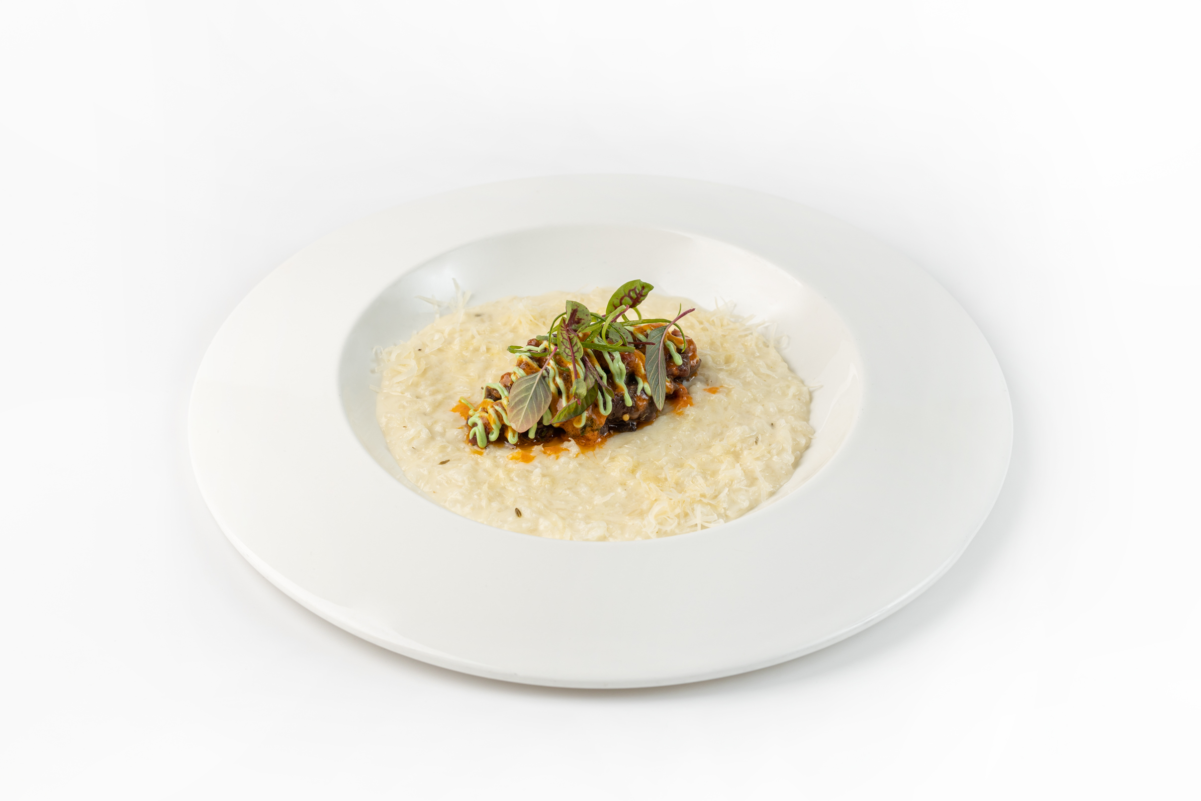 Копченое ризотто с тартаром из говядины