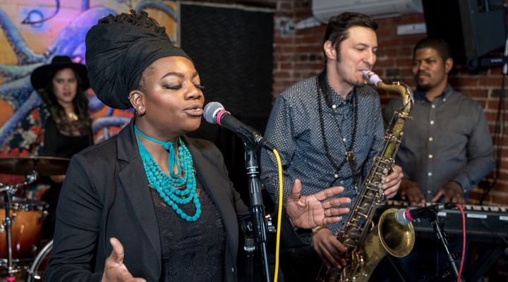 Соул-ансамбль Элайджи Джамала Балбеда