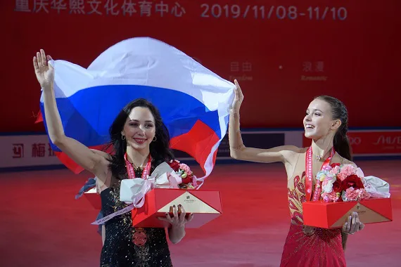 Анна Щербакова одержала победу на "Cup of China" и отобралась в финал Гран-при, Елизавета Туктамышева - бронзовый призер